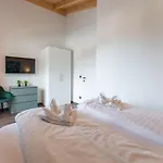 בית נופש Obermoeschach 6 *