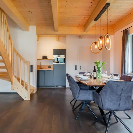 Obermoeschach 6 *